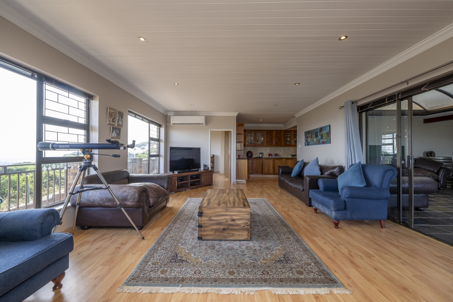 5 Bedroom Property for Sale in Welgemoed Western Cape